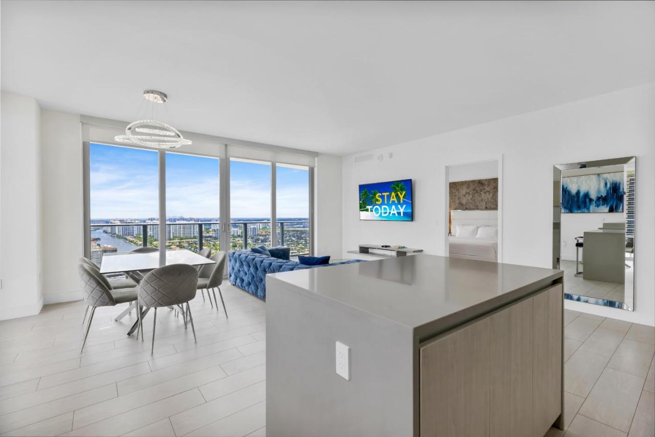Hyde Beach House - Millionaire 2 Bd 2 Ba Apt, Direct Ocean View, 5 Min Walk To Ocean Hollywood Kültér fotó
